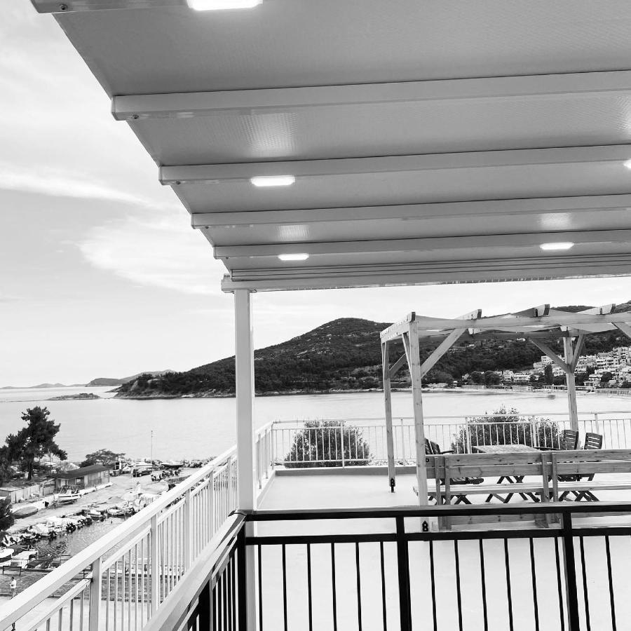 Overwave Apartment Kavála ภายนอก รูปภาพ